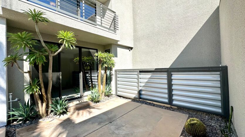 1518 E. Baristo Rd - Palm Springs - California - 3 bed, 3.5 bath rental property