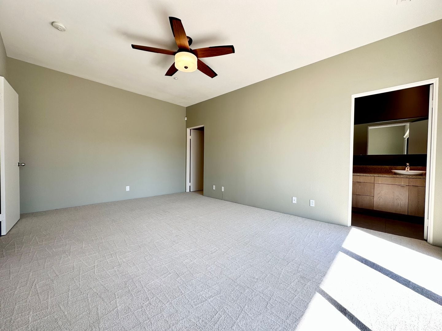 1518 E. Baristo Rd - Palm Springs - California - 3 bed, 3.5 bath rental property