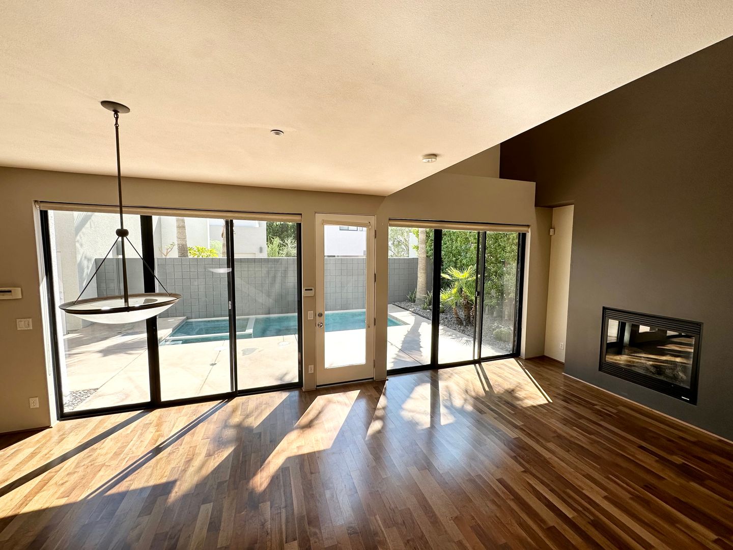 1518 E. Baristo Rd - Palm Springs - California - 3 bed, 3.5 bath rental property