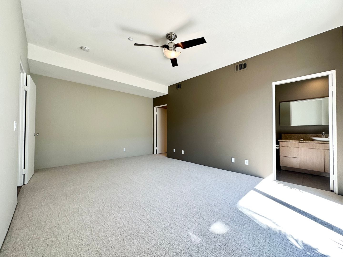 1518 E. Baristo Rd - Palm Springs - California - 3 bed, 3.5 bath rental property