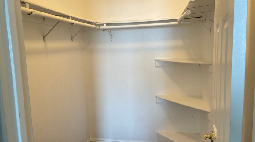 16280 Sultana St - Hesperia - California - 4 bed, 2 bath rental property