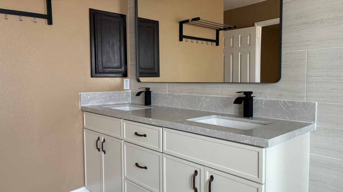 16280 Sultana St - Hesperia - California - 4 bed, 2 bath rental property