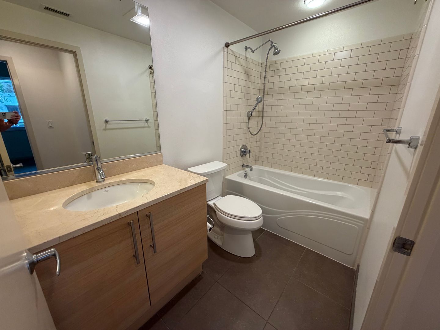 1655 N California Blvd Unit 158 - Walnut Creek - California - 2 bed, 2 bath rental property