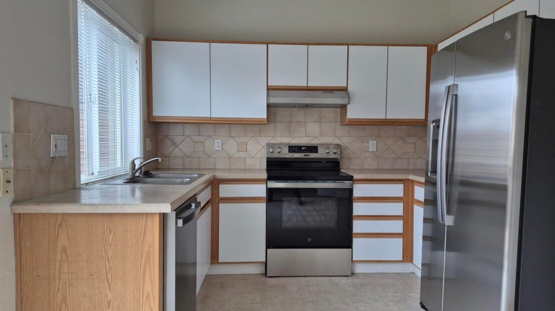 16771 NE Halsey St. - Portland - Oregon - 3 bed, 2.5 bath rental property