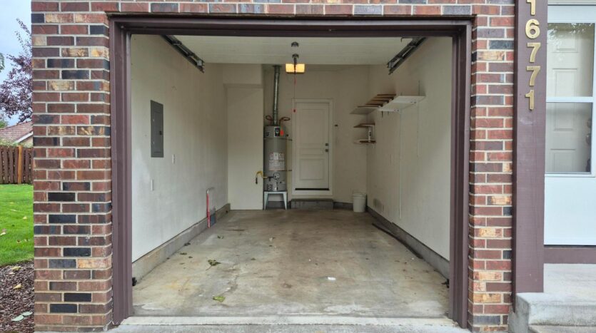 16771 NE Halsey St. - Portland - Oregon - 3 bed, 2.5 bath rental property