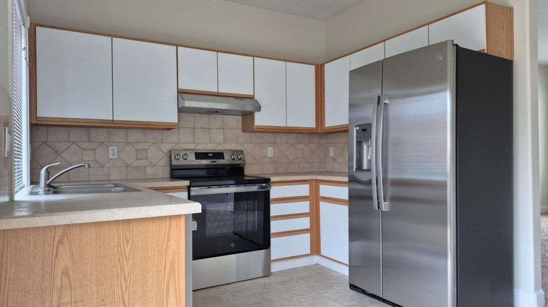 16771 NE Halsey St. - Portland - Oregon - 3 bed, 2.5 bath rental property