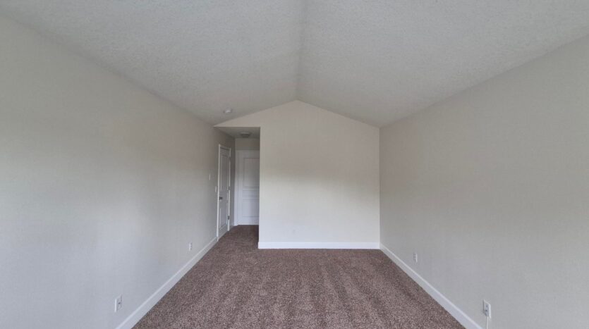 16771 NE Halsey St. - Portland - Oregon - 3 bed, 2.5 bath rental property