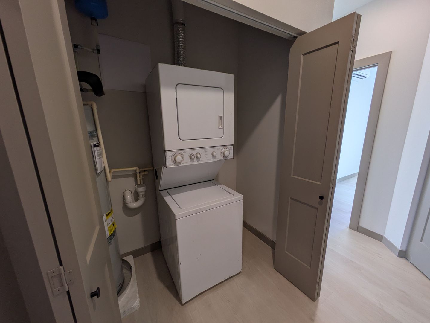 1726 Texas St - Bellingham - Washington - 2 bed, 1 bath rental property