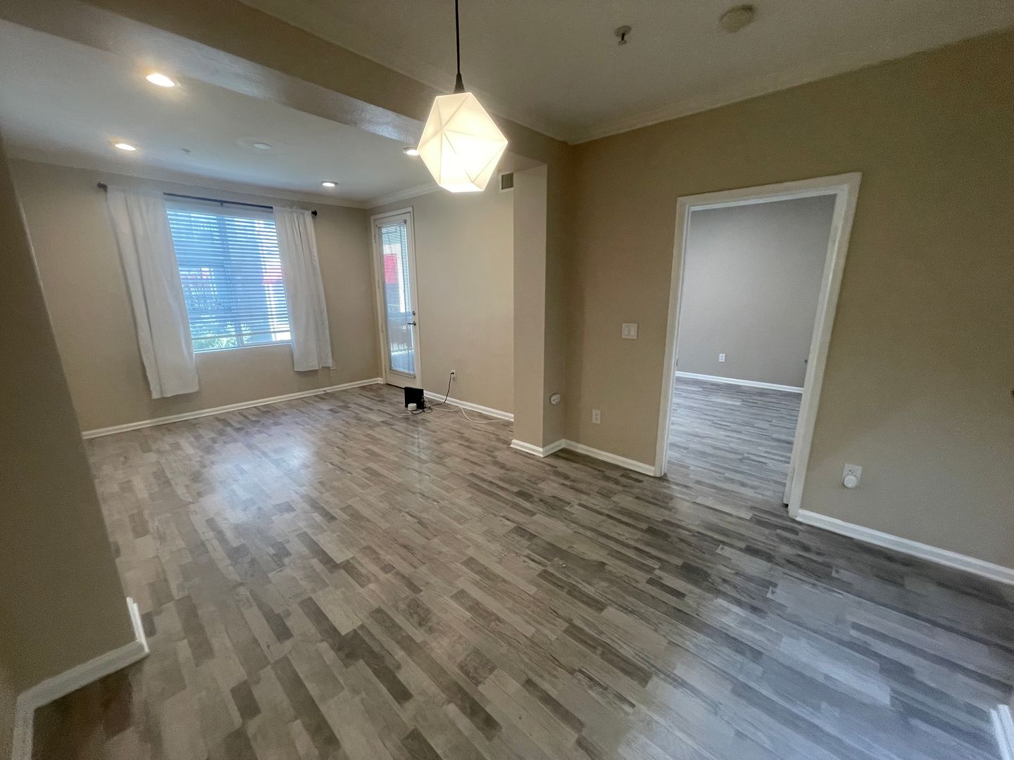 1801 E. Katella Ave Unit 2130 - Anaheim - California - 1 bed, 1 bath rental property