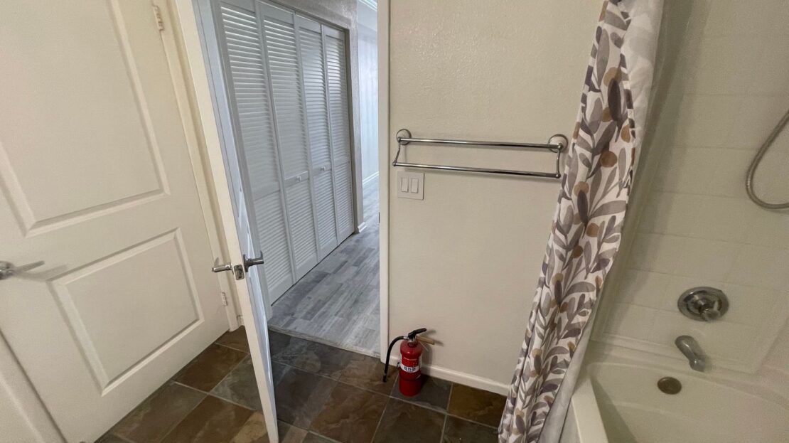 1801 E. Katella Ave Unit 2130 - Anaheim - California - 1 bed, 1 bath rental property