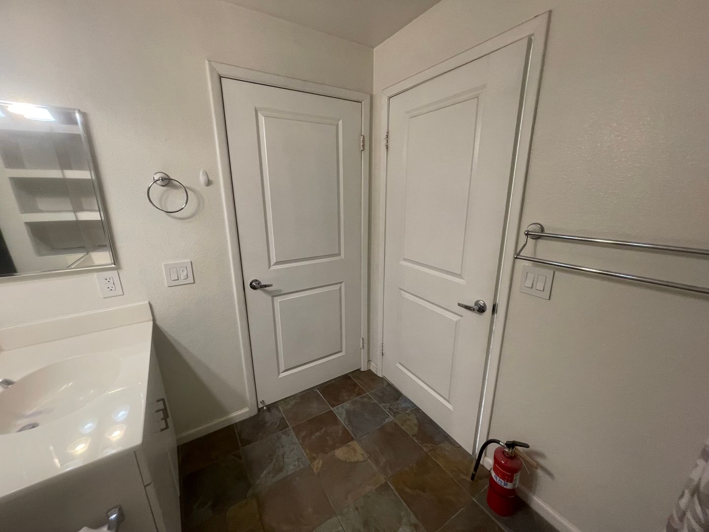 1801 E. Katella Ave Unit 2130 - Anaheim - California - 1 bed, 1 bath rental property