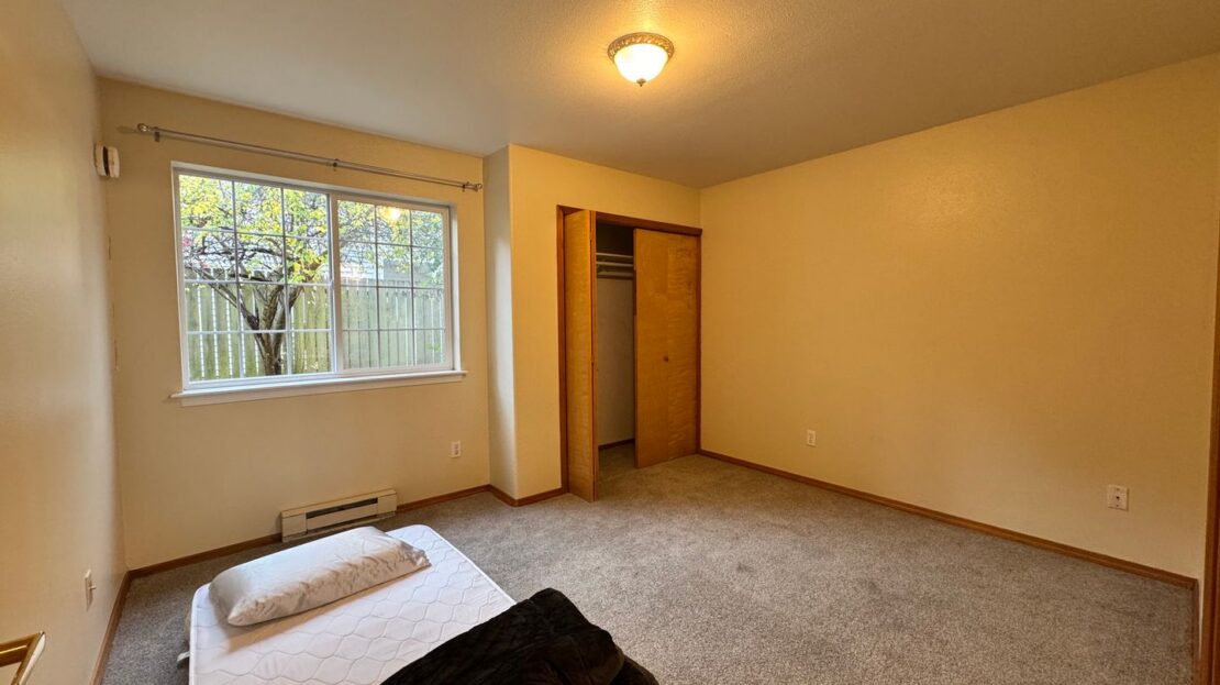 1808 E Sunset Dr #102 - Bellingham - Washington - 2 bed, 1 bath rental property