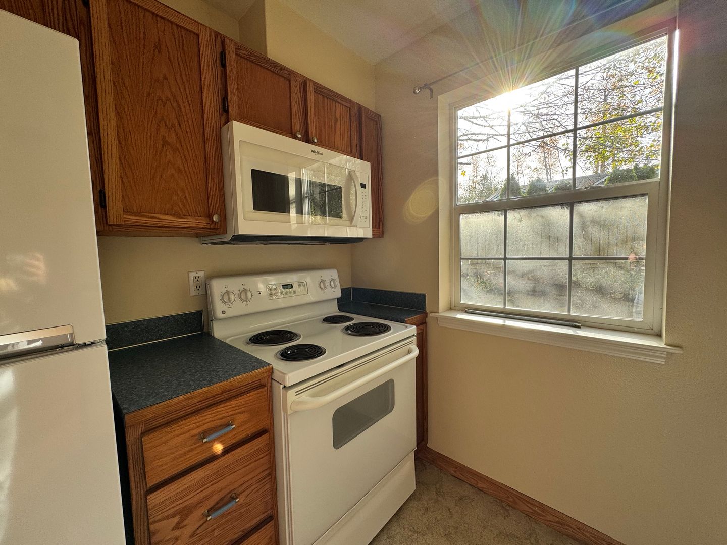 1808 E Sunset Dr #102 - Bellingham - Washington - 2 bed, 1 bath rental property