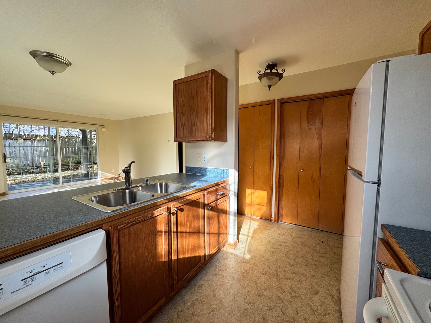 1808 E Sunset Dr #102 - Bellingham - Washington - 2 bed, 1 bath rental property
