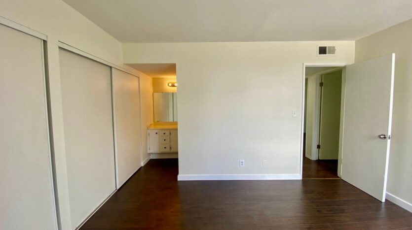 18620 Hatteras St #264 - 264 - Los Angeles - California - 3 bed, 2 bath rental property