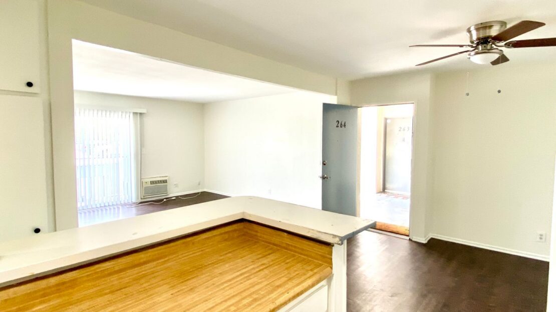 18620 Hatteras St #264 - 264 - Los Angeles - California - 3 bed, 2 bath rental property