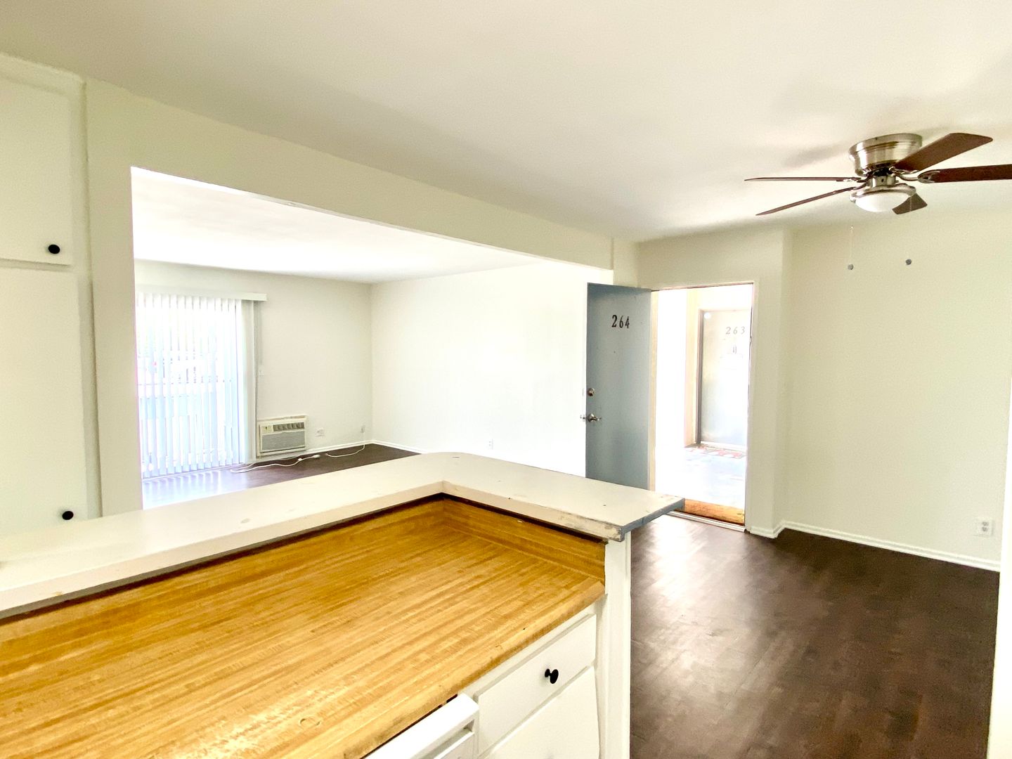 18620 Hatteras St #264 - 264 - Los Angeles - California - 3 bed, 2 bath rental property