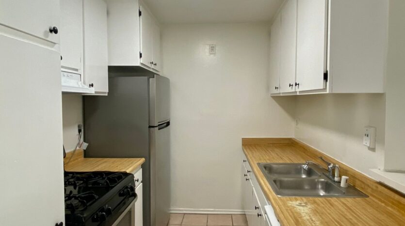 18620 Hatteras St #264 - 264 - Los Angeles - California - 3 bed, 2 bath rental property