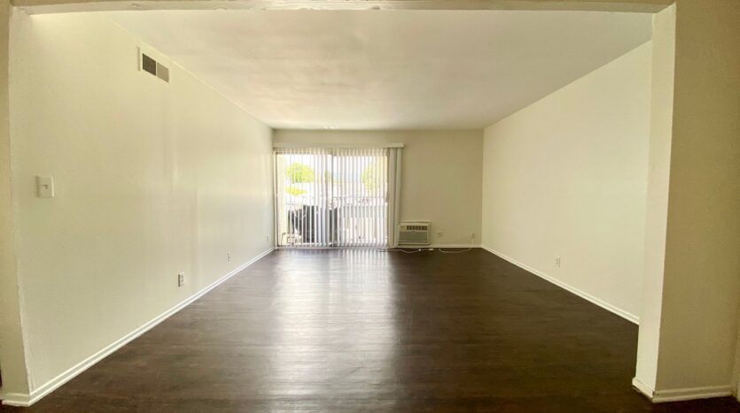 18620 Hatteras St #264 - 264 - Los Angeles - California - 3 bed, 2 bath rental property