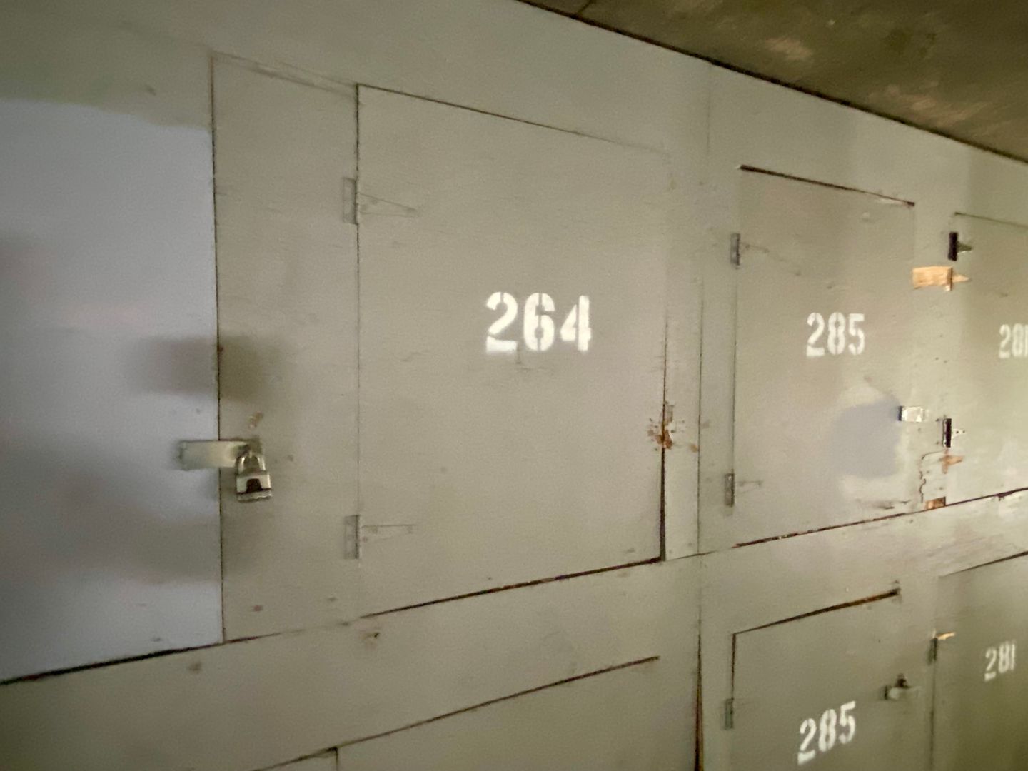 18620 Hatteras St #264 - 264 - Los Angeles - California - 3 bed, 2 bath rental property