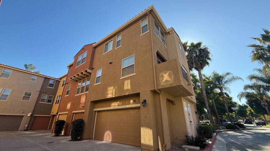 1883 Aquamarine Court #1 - Chula Vista - California - 3 bed, 3 bath rental property