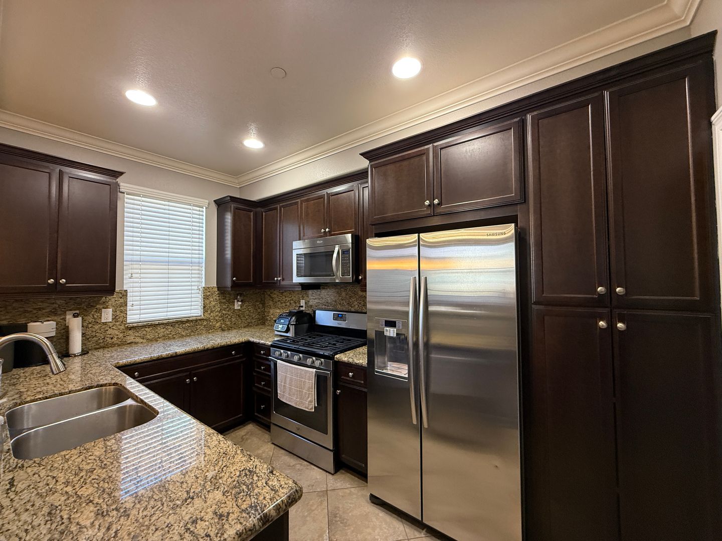 1883 Aquamarine Court #1 - Chula Vista - California - 3 bed, 3 bath rental property