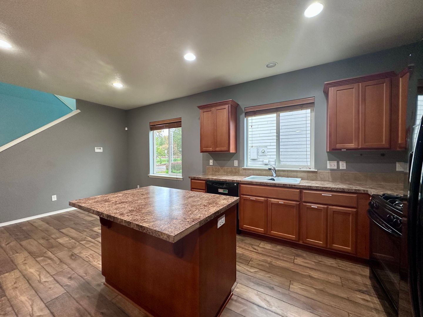 18885 Rose Rd.  - Oregon City - Oregon - 5 bed, 3 bath rental property