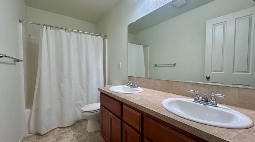 18885 Rose Rd.  - Oregon City - Oregon - 5 bed, 3 bath rental property