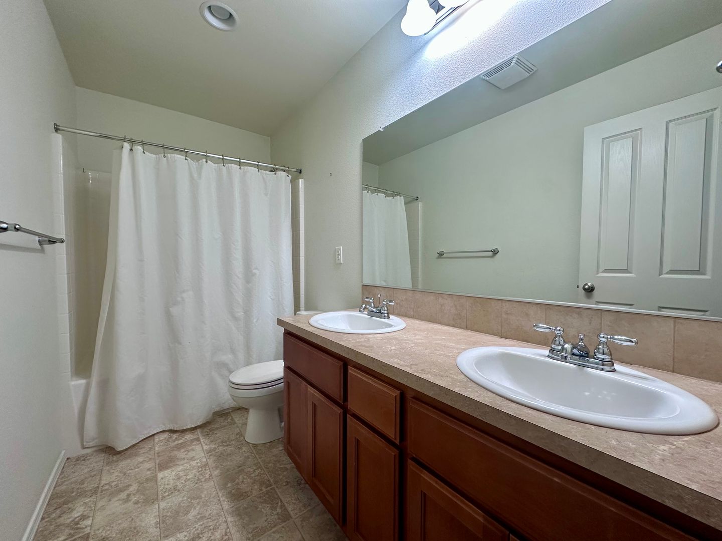 18885 Rose Rd.  - Oregon City - Oregon - 5 bed, 3 bath rental property