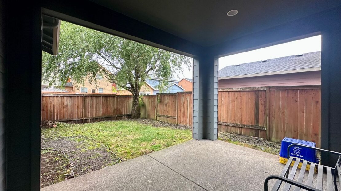 18885 Rose Rd.  - Oregon City - Oregon - 5 bed, 3 bath rental property