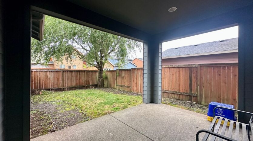 18885 Rose Rd.  - Oregon City - Oregon - 5 bed, 3 bath rental property