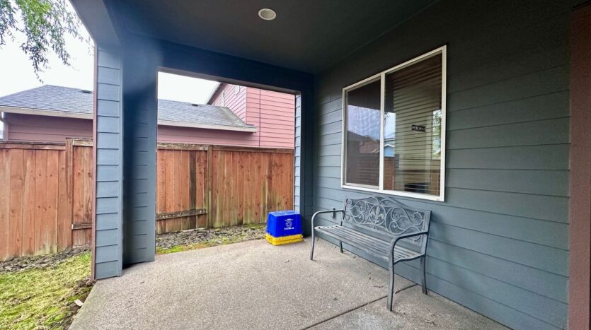 18885 Rose Rd.  - Oregon City - Oregon - 5 bed, 3 bath rental property