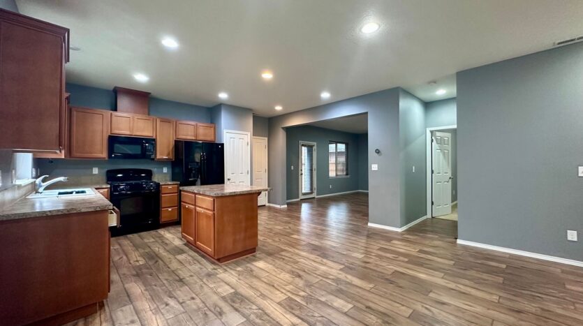 18885 Rose Rd.  - Oregon City - Oregon - 5 bed, 3 bath rental property