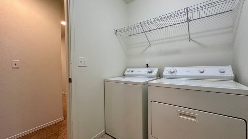 18885 Rose Rd.  - Oregon City - Oregon - 5 bed, 3 bath rental property