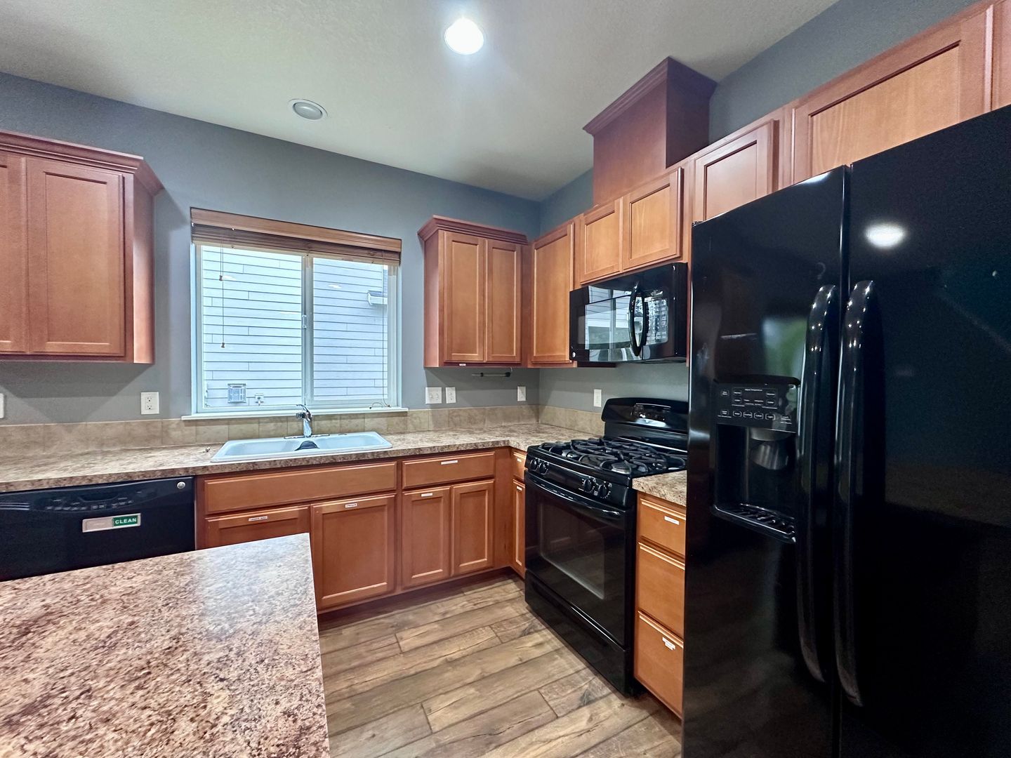 18885 Rose Rd.  - Oregon City - Oregon - 5 bed, 3 bath rental property