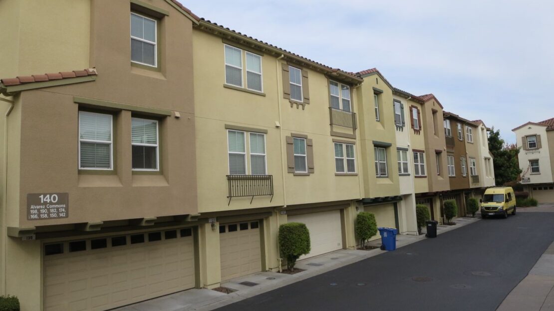 190 Alvarez Comm - Milpitas - California - 3 bed, 3 bath rental property