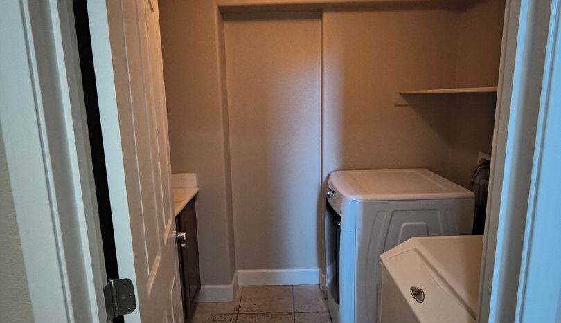 190 Alvarez Comm - Milpitas - California - 3 bed, 3 bath rental property