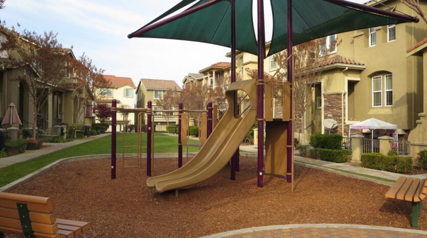 190 Alvarez Comm - Milpitas - California - 3 bed, 3 bath rental property