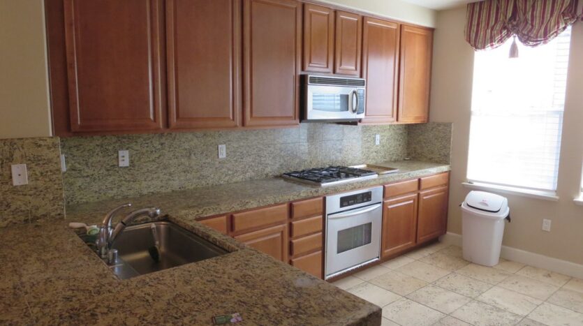 190 Alvarez Comm - Milpitas - California - 3 bed, 3 bath rental property