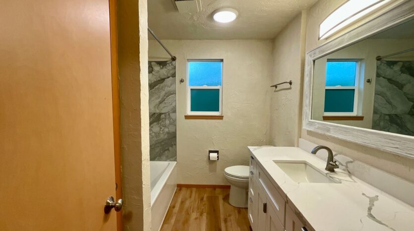 1907 37th St - Everett - Washington - 1 bed, 1 bath rental property