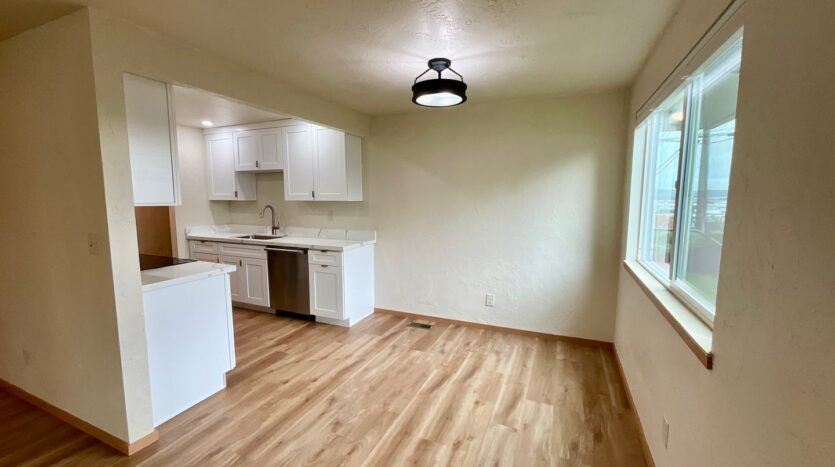 1907 37th St - Everett - Washington - 1 bed, 1 bath rental property