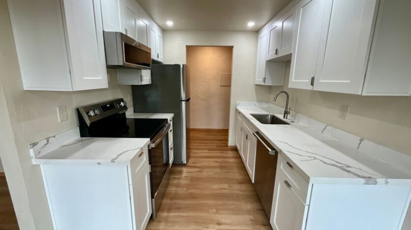 1907 37th St - Everett - Washington - 1 bed, 1 bath rental property