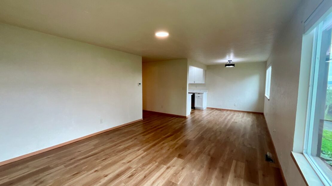 1907 37th St - Everett - Washington - 1 bed, 1 bath rental property