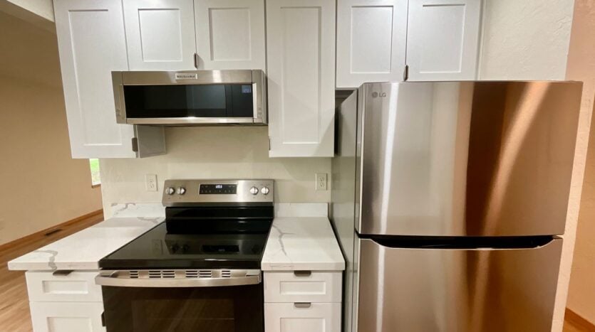 1907 37th St - Everett - Washington - 1 bed, 1 bath rental property