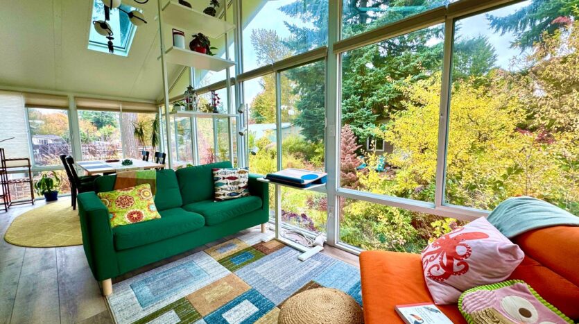 19422 141st Ave SE - Renton - Washington - 4 bed, 2 bath rental property