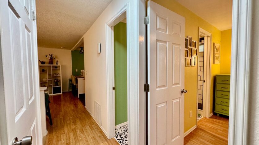 19422 141st Ave SE - Renton - Washington - 4 bed, 2 bath rental property