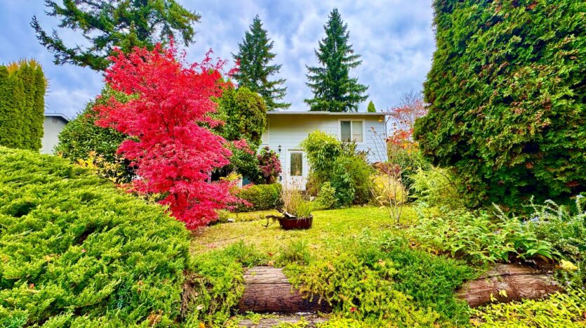 19422 141st Ave SE - Renton - Washington - 4 bed, 2 bath rental property