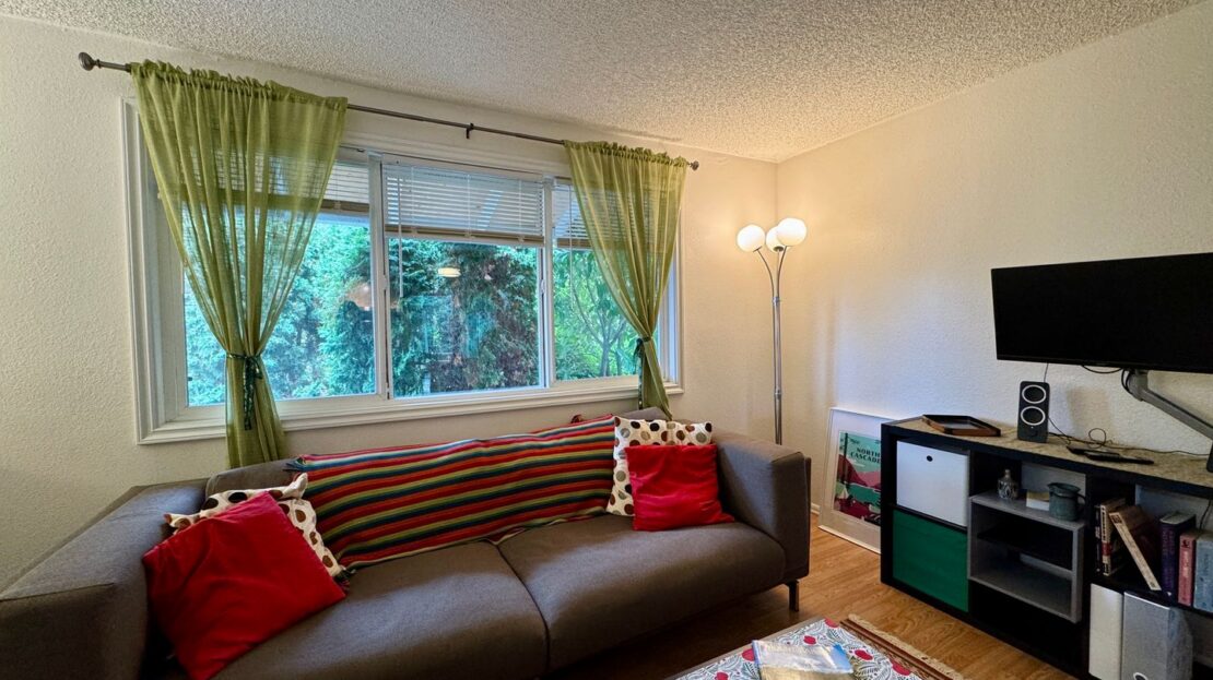 19422 141st Ave SE - Renton - Washington - 4 bed, 2 bath rental property