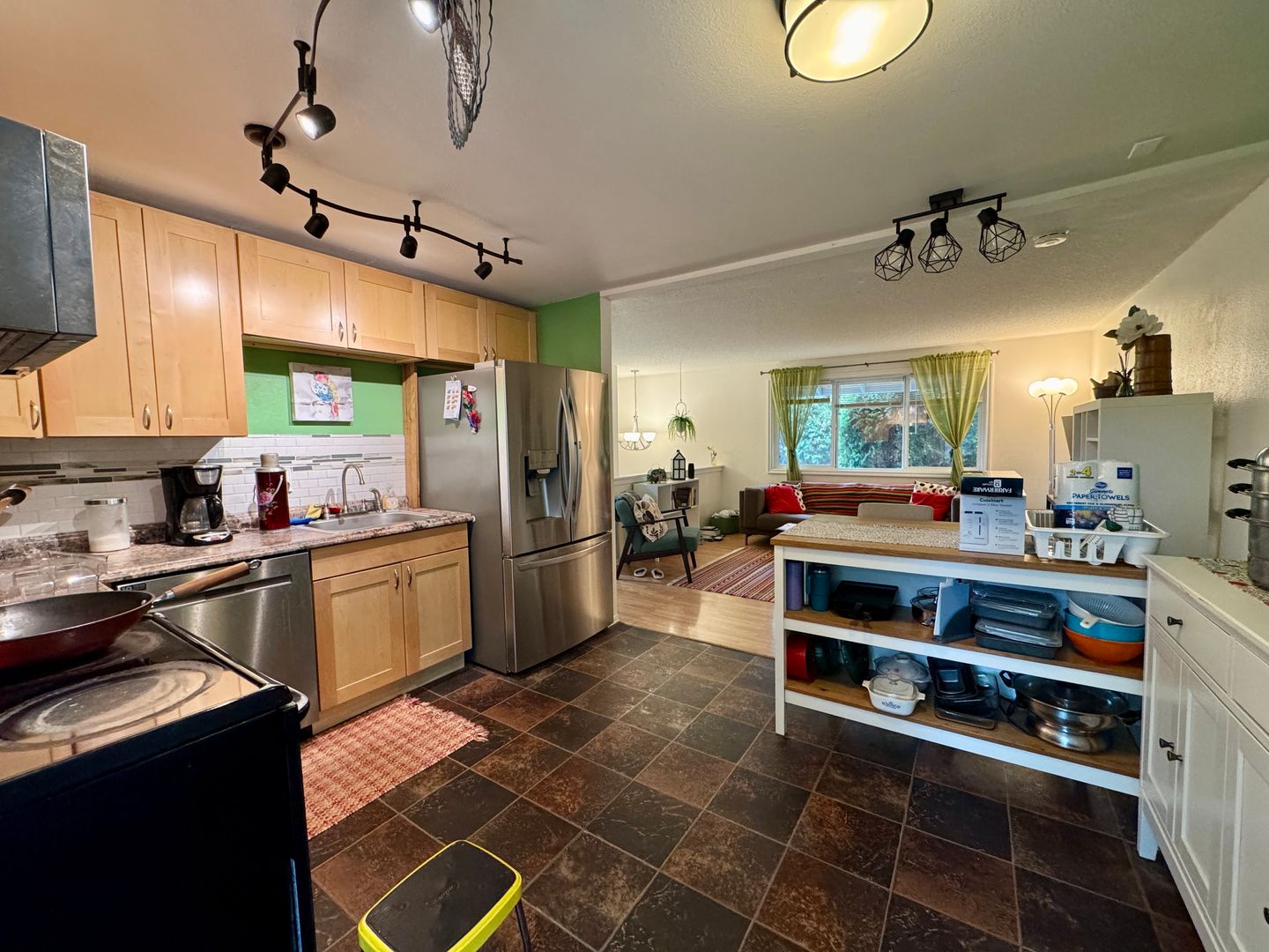 19422 141st Ave SE - Renton - Washington - 4 bed, 2 bath rental property