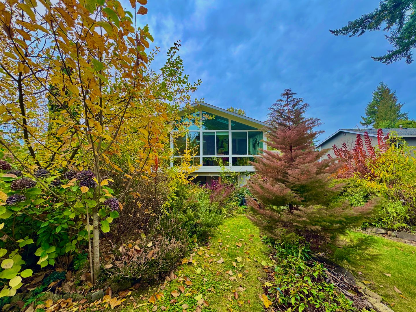 19422 141st Ave SE - Renton - Washington - 4 bed, 2 bath rental property